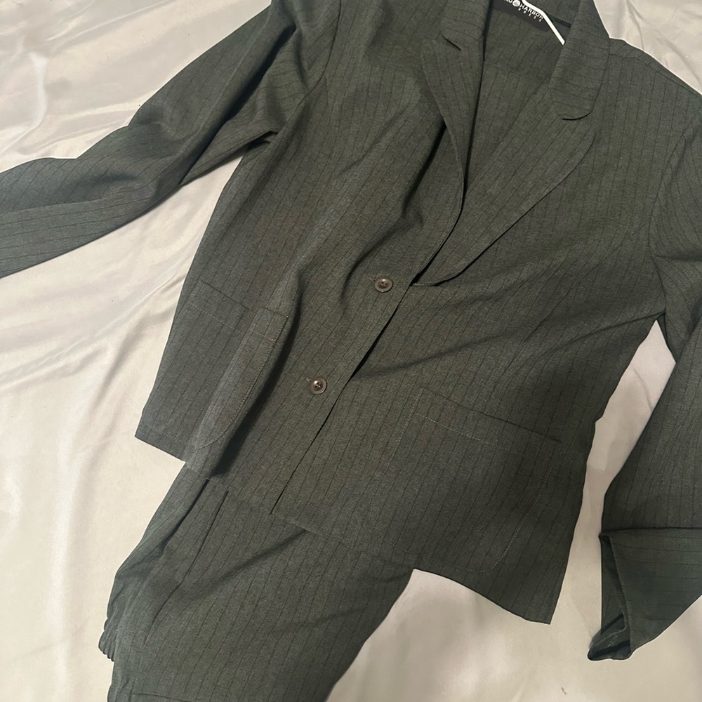 SAG HARBOR DRESS - Picture 2 of 7